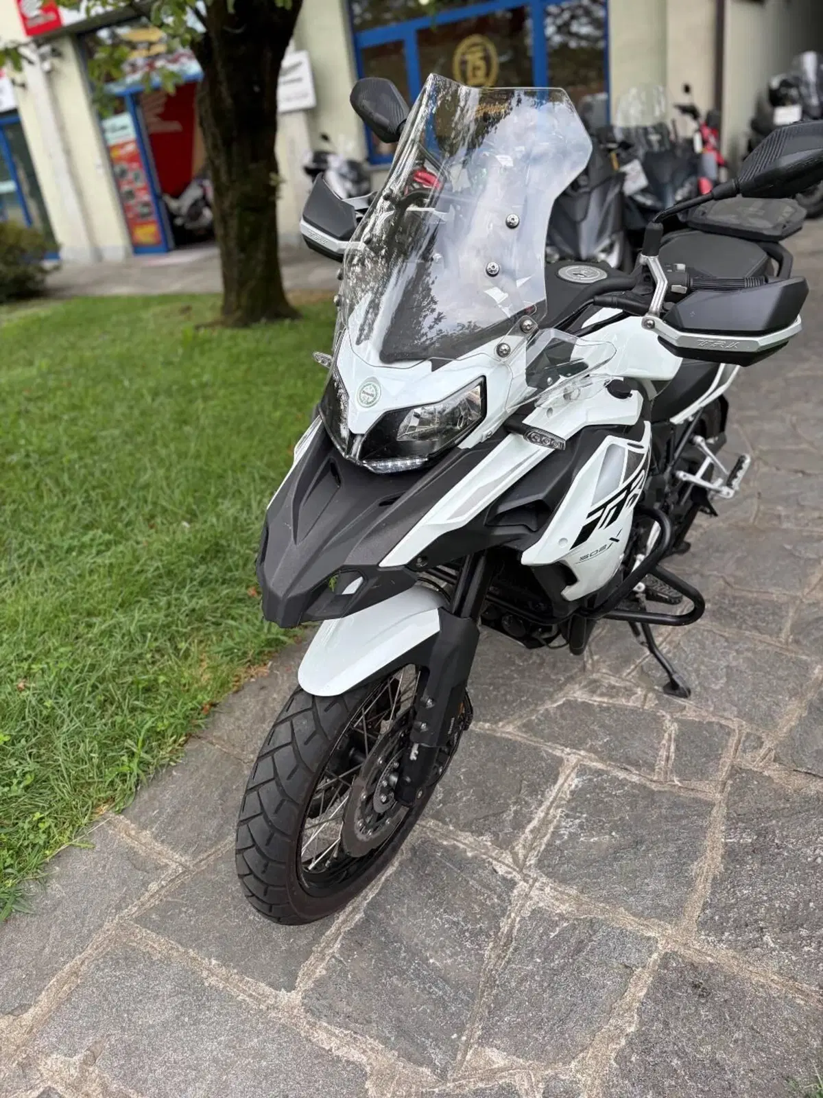 Benelli TRK 502X (2021 - 26) (3)
