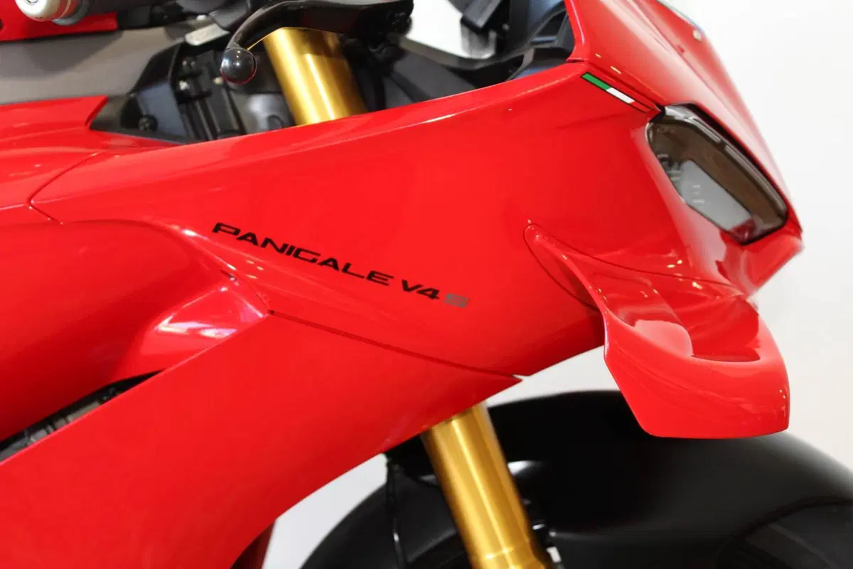 Ducati Panigale V4 S (2025 - 26) (10)