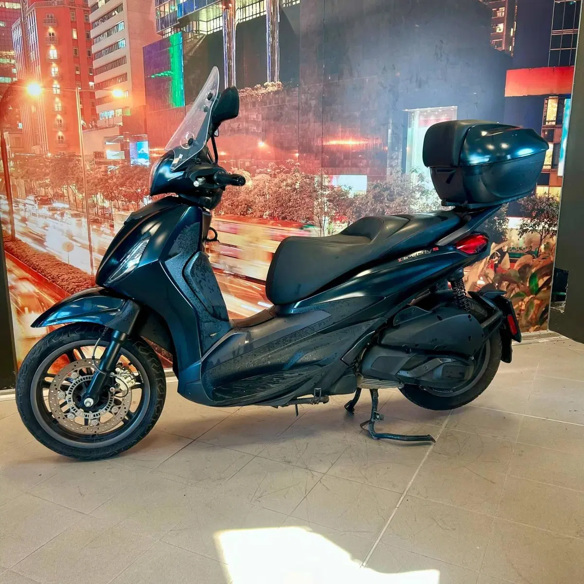 Piaggio Beverly 300 ABS-ASR (2021 - 25)