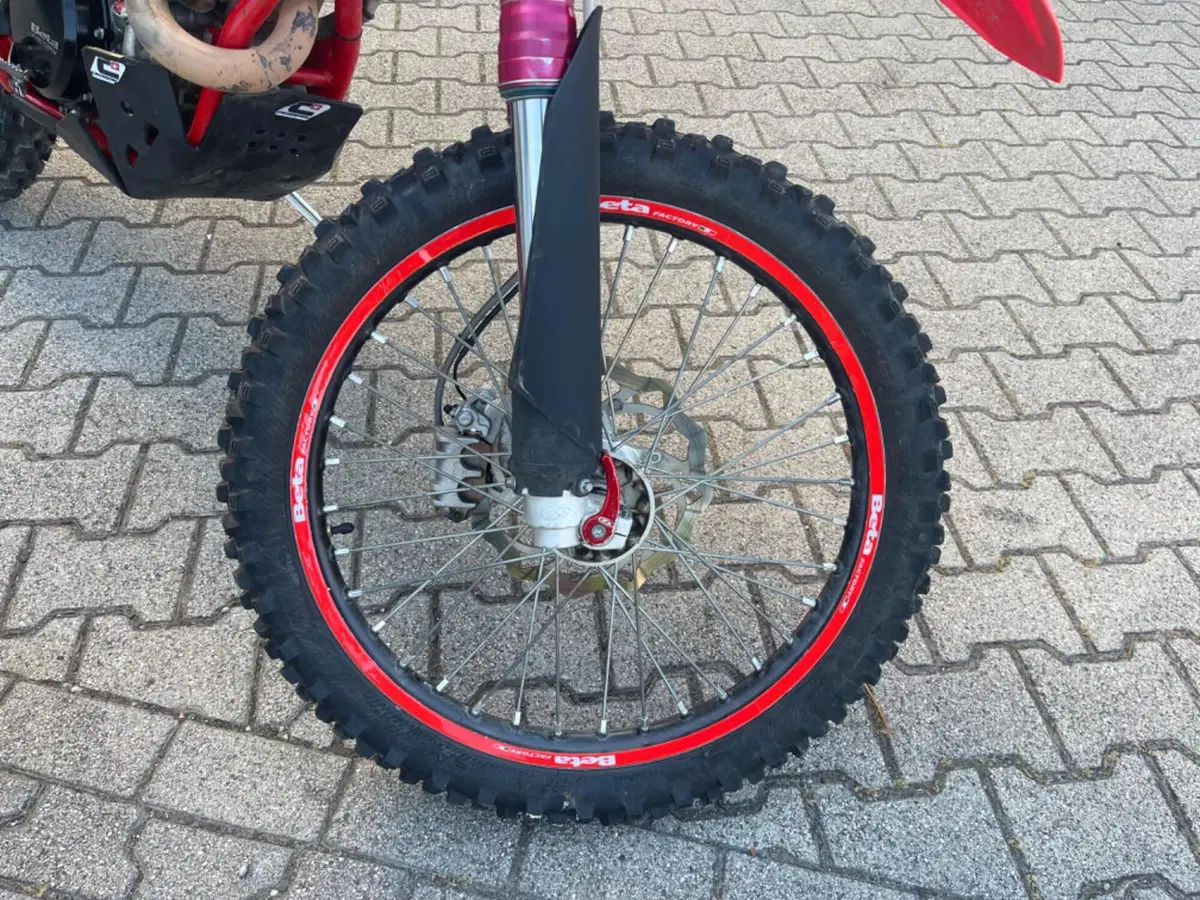 Betamotor RR 350 4T Enduro Racing EFI (2016) (10)