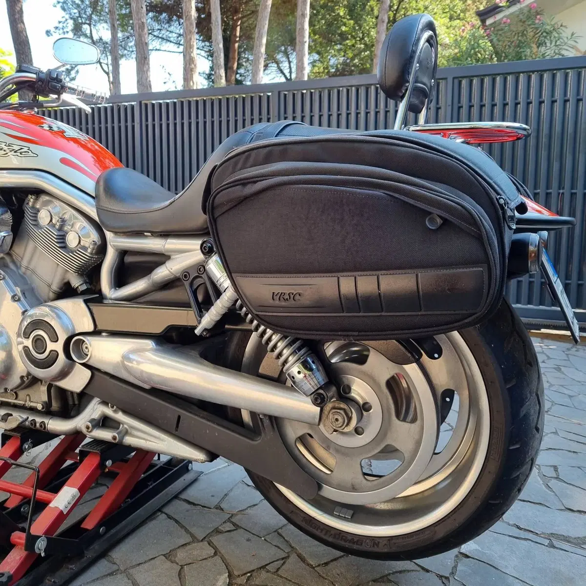 Harley-Davidson 1250 Night Rod Special (2007) - VRSCDX (2)