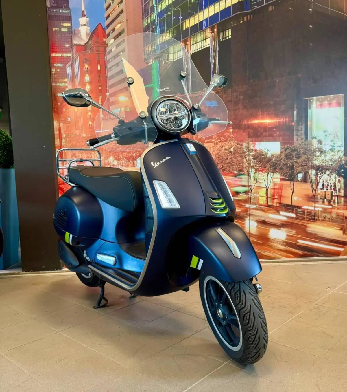 Vespa GTS 300 (2023 - 24) (3)