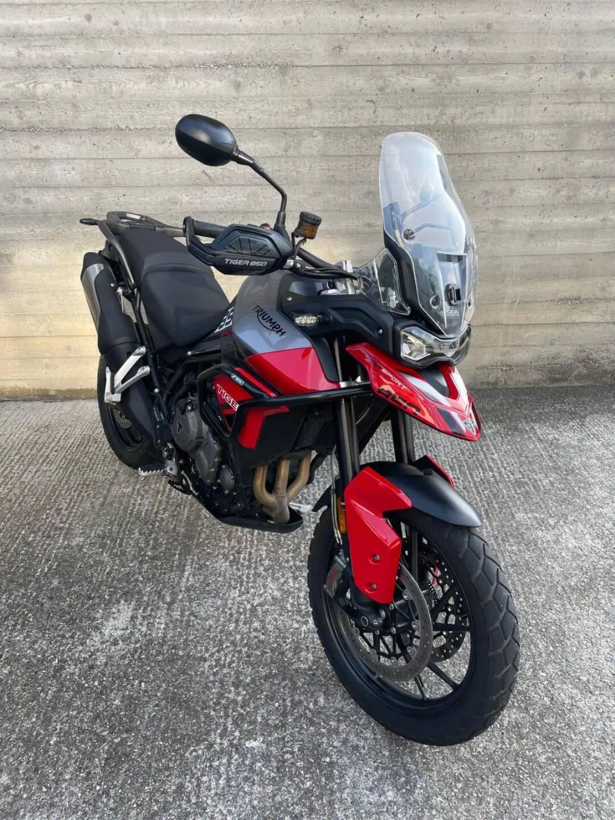 Triumph Tiger 850 Sport (2021 - 25) (2)