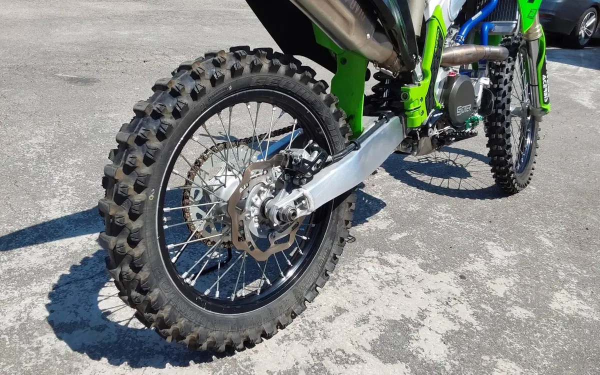 Kawasaki KX250F (2021) (4)