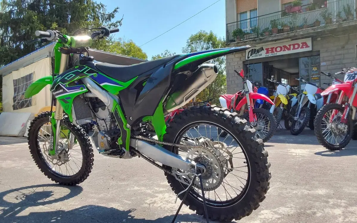 Kawasaki KX250F (2021) (7)