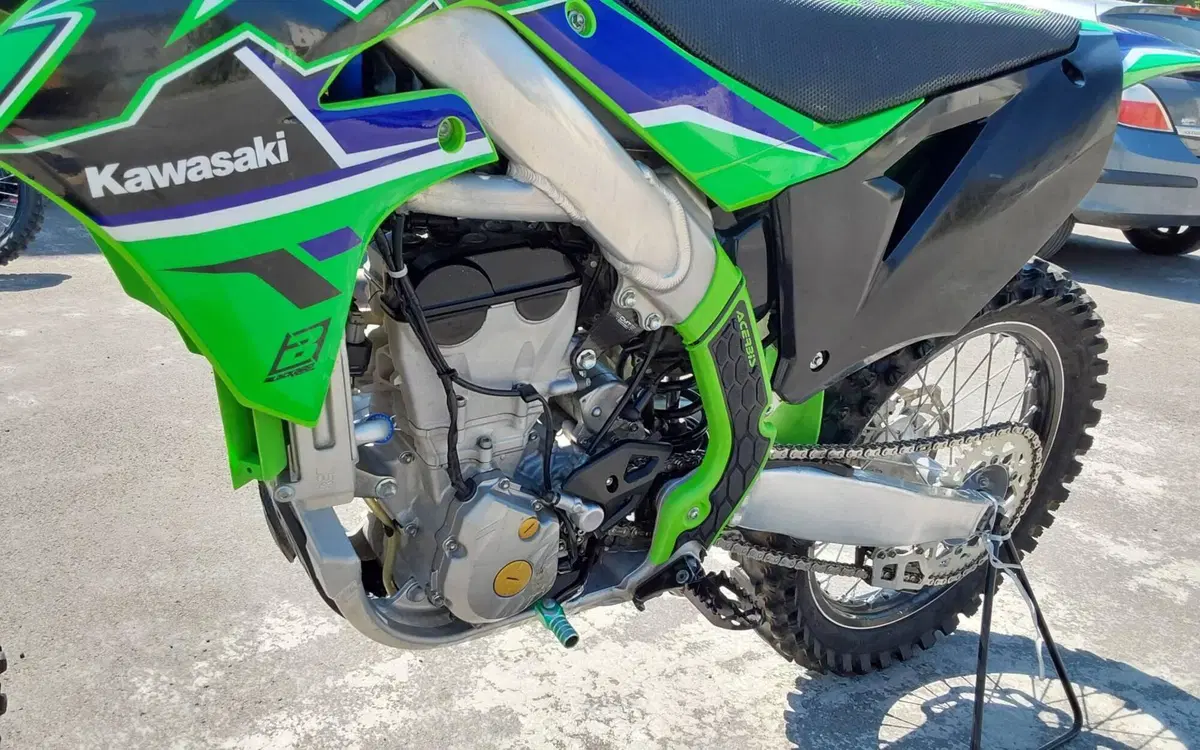 Kawasaki KX250F (2021) (10)