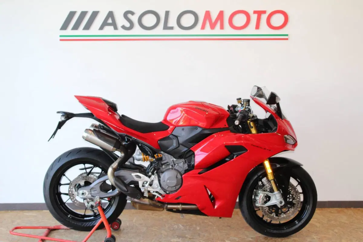 Ducati Panigale V2 S (2025 - 26) (2)