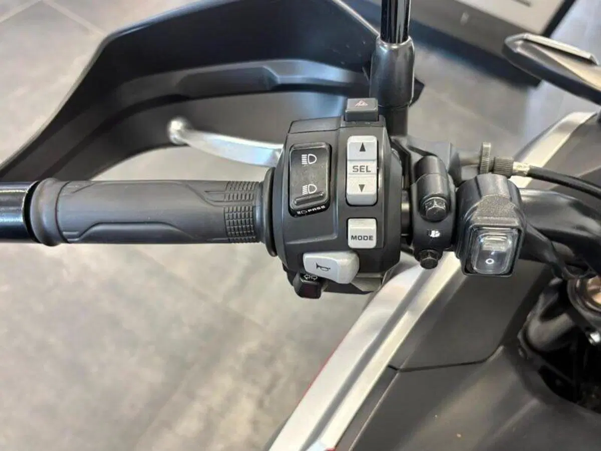 Honda NC 750 X (2021 - 24) (8)