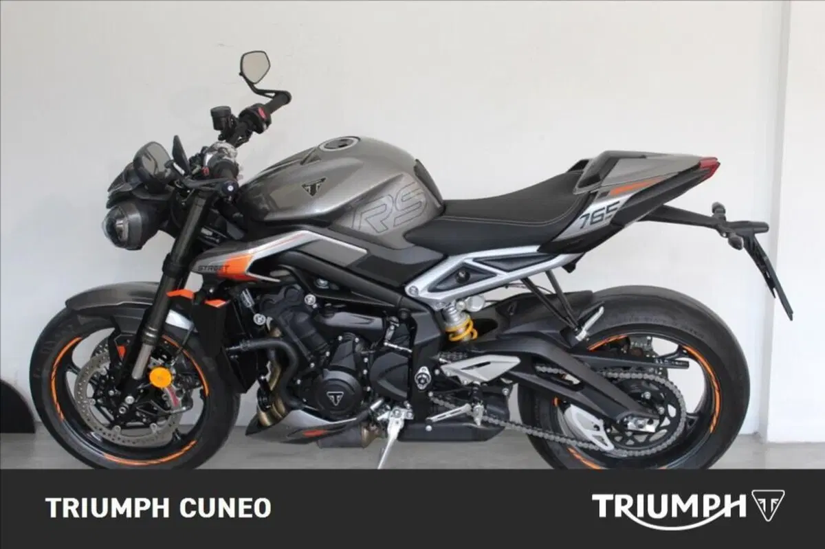 Triumph Street Triple 765 RS (2023 - 26) (4)