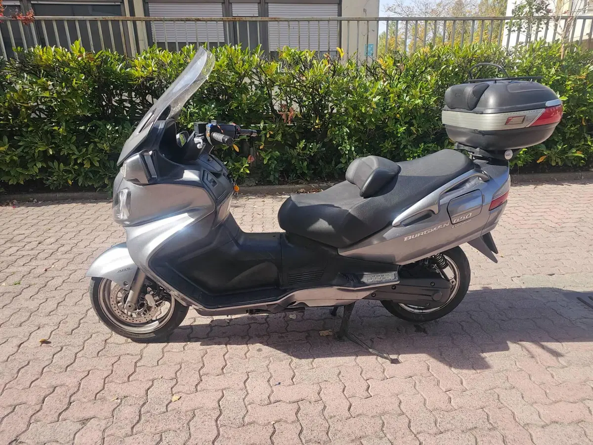 Suzuki Burgman AN 650 Executive ABS (2006 - 12)