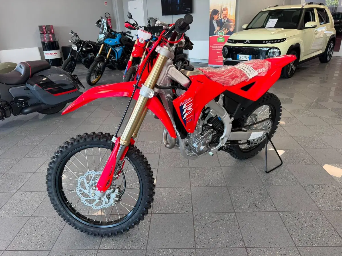 Honda CRF 250R (2026) (5)