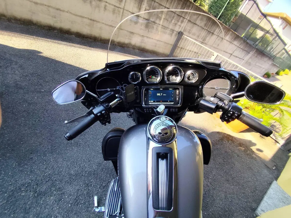 Harley-Davidson 1690 Electra Glide Ultra Limited (2014 - 15) - FLHTK (11)