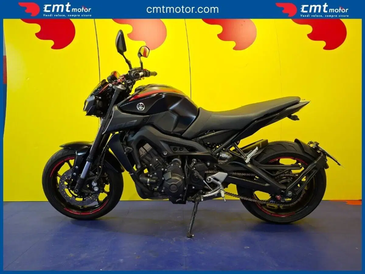 Yamaha MT-09 (2017 - 20) (4)