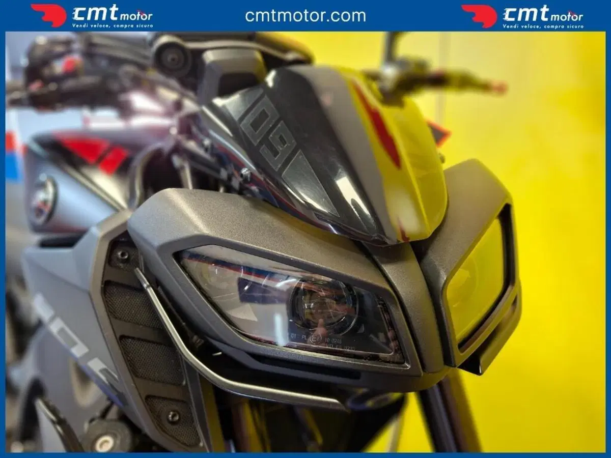 Yamaha MT-09 (2017 - 20) (8)