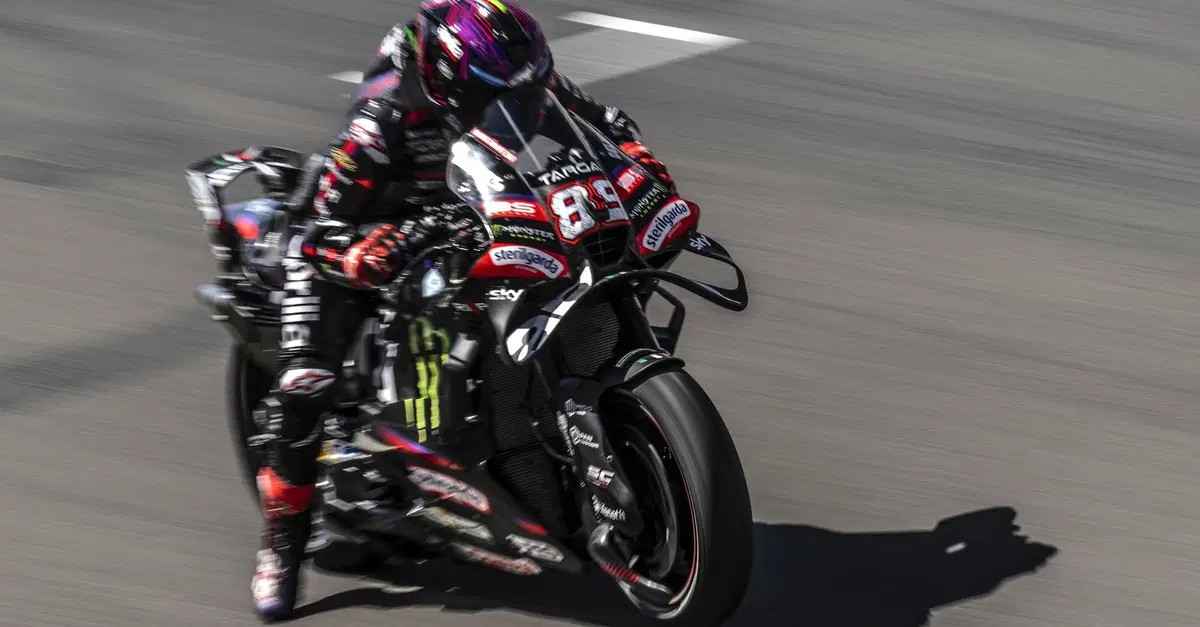 MotoGP 2026. GP del Regno Unito a Silverstone. Pole-record di Jorge Mart&iacute;n! Dominio Aprilia, come ieri [CLASSIFICA]
