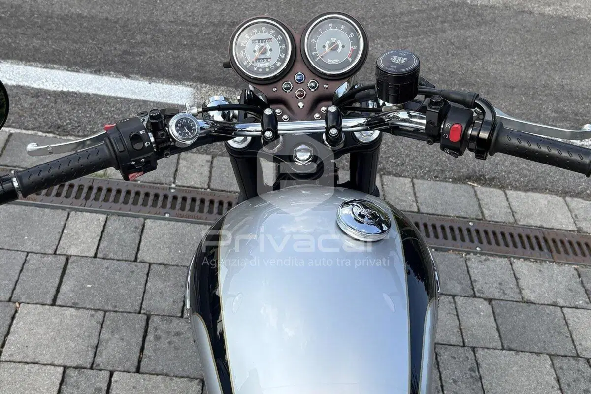 Triumph Bonneville SE (2009 - 13) (6)