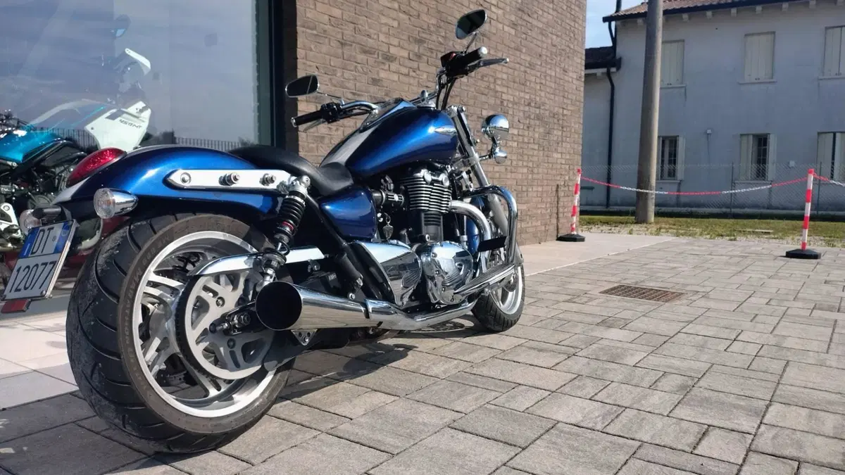 Triumph Thunderbird 1600 ABS (3)