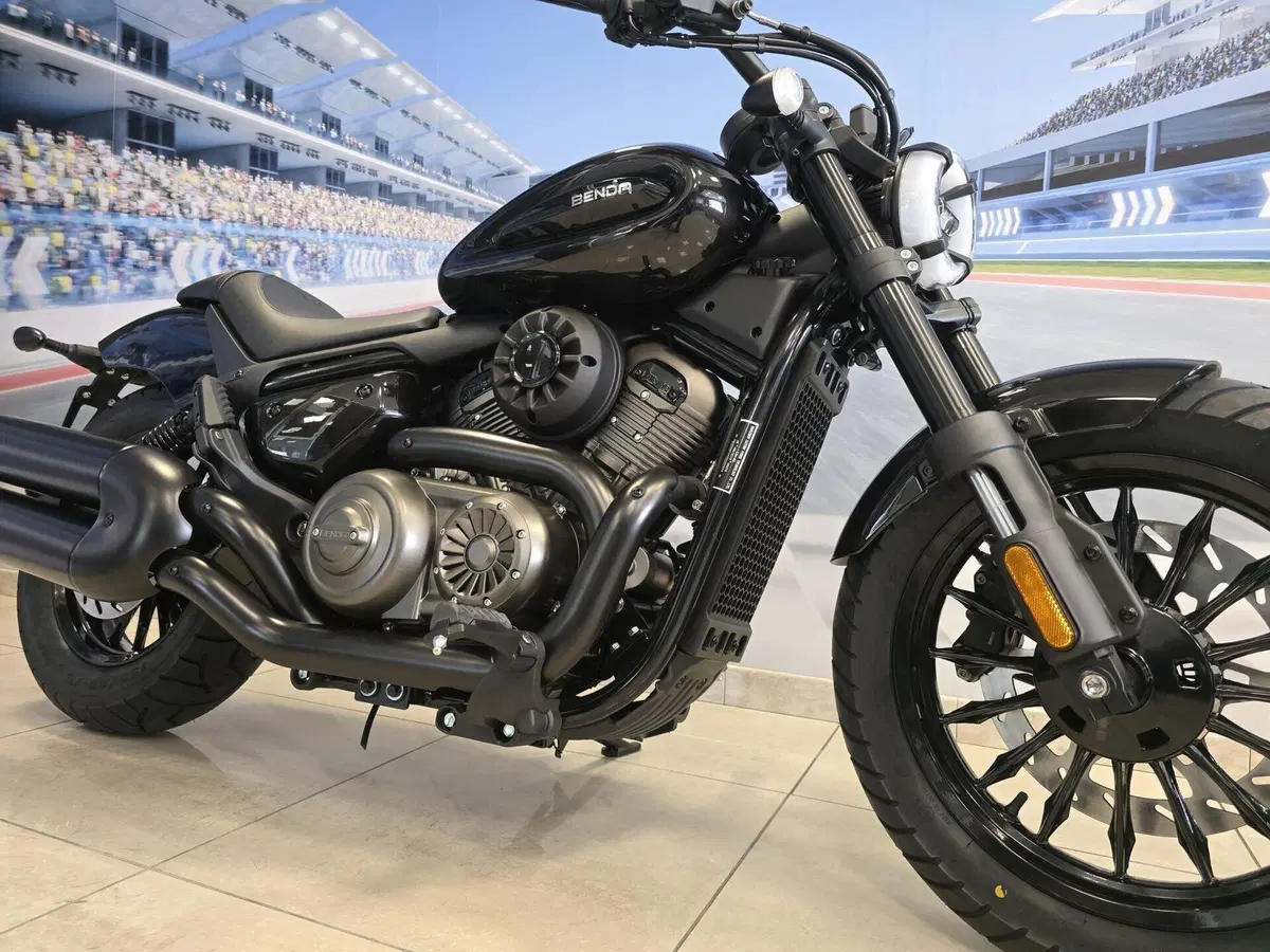 Benda Motorcycles Chinchilla 350 CVT Neo (2026) (15)