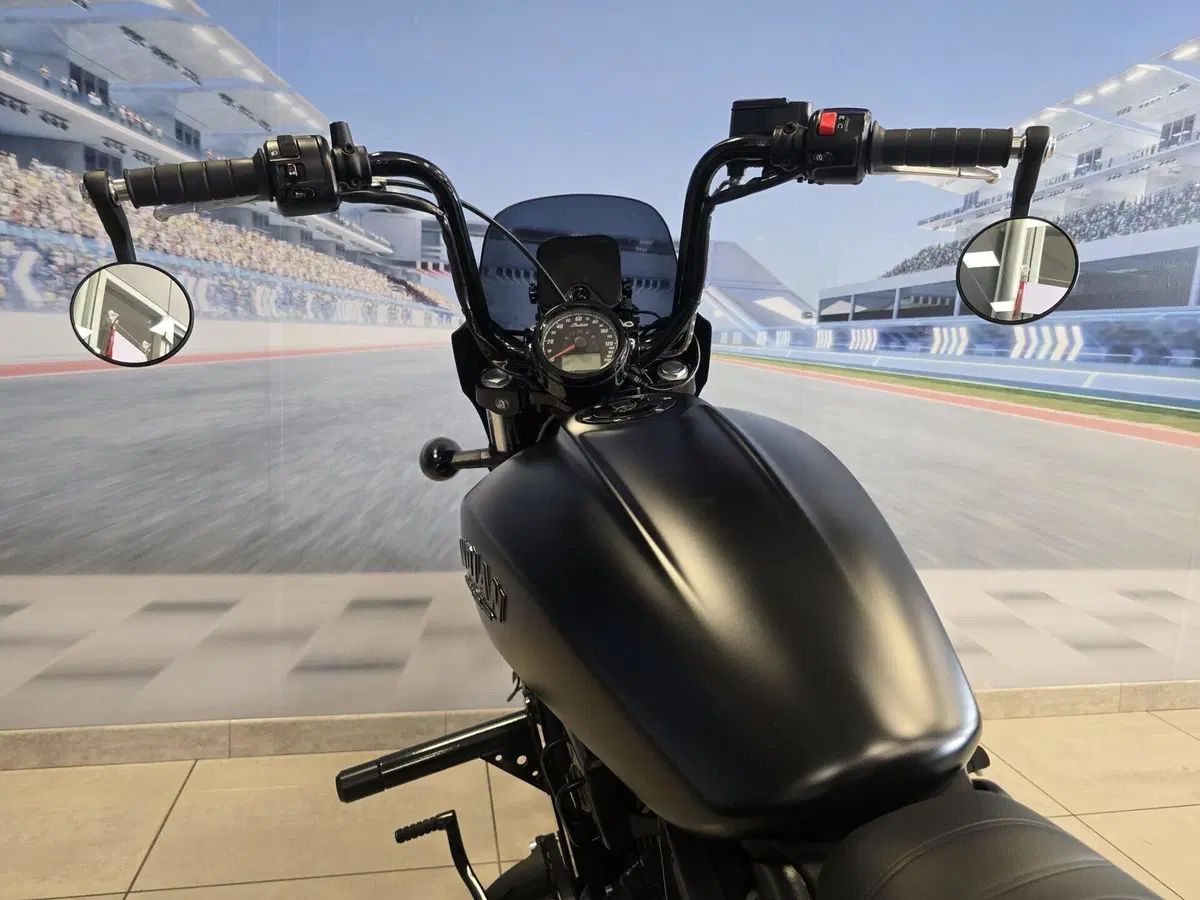 Indian Scout 1133 Rogue (2022 - 25) (5)