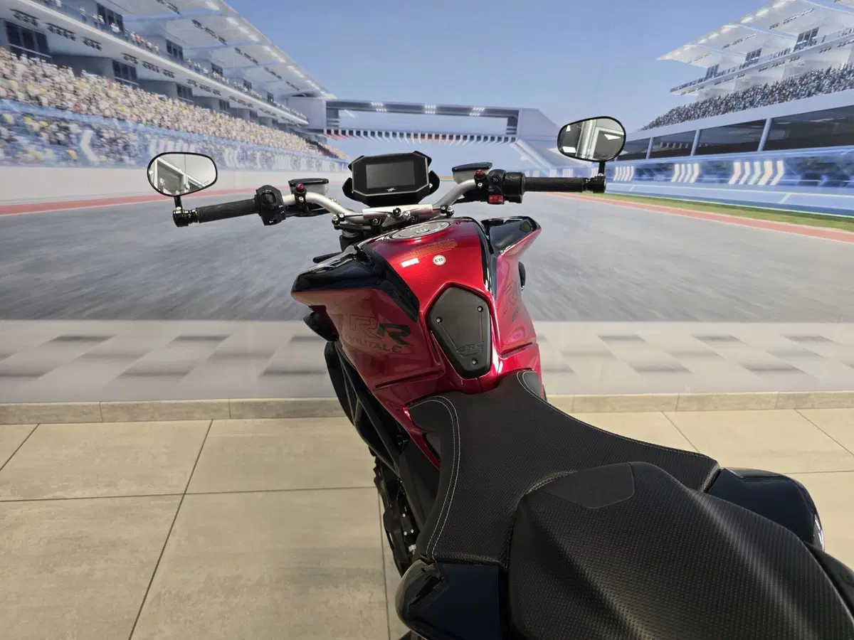 MV Agusta Brutale 800 RR (2021 - 25) (15)