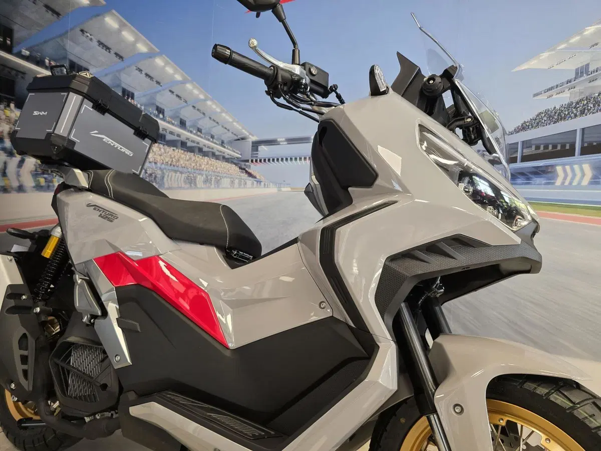 Swm Venturo 125 (2026) (13)