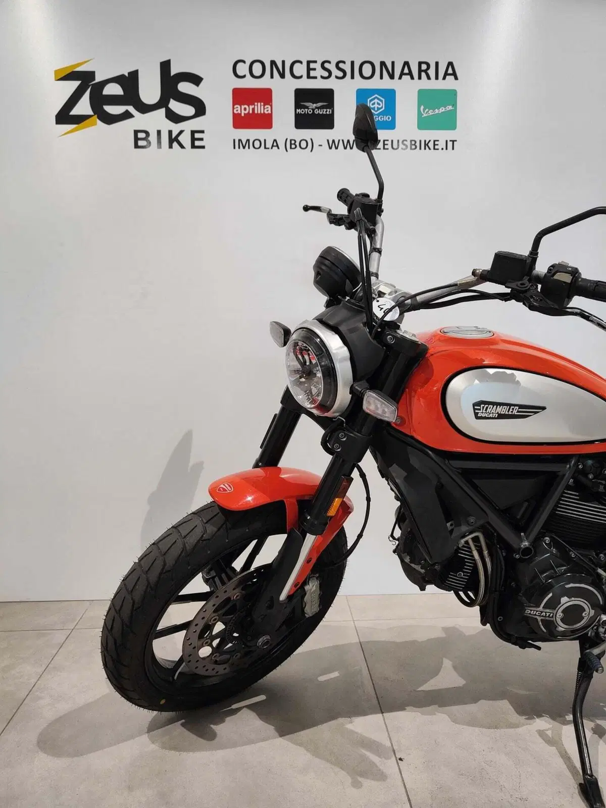 Ducati Scrambler 800 Icon (2017 - 20) (2)