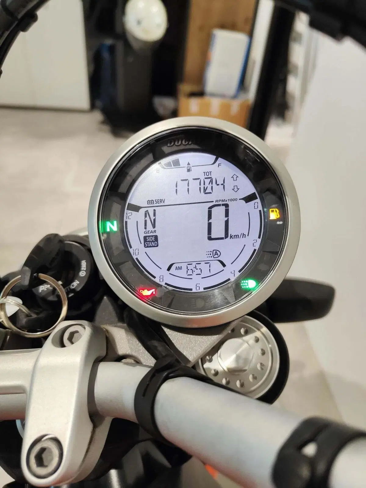 Ducati Scrambler 800 Icon (2017 - 20) (9)