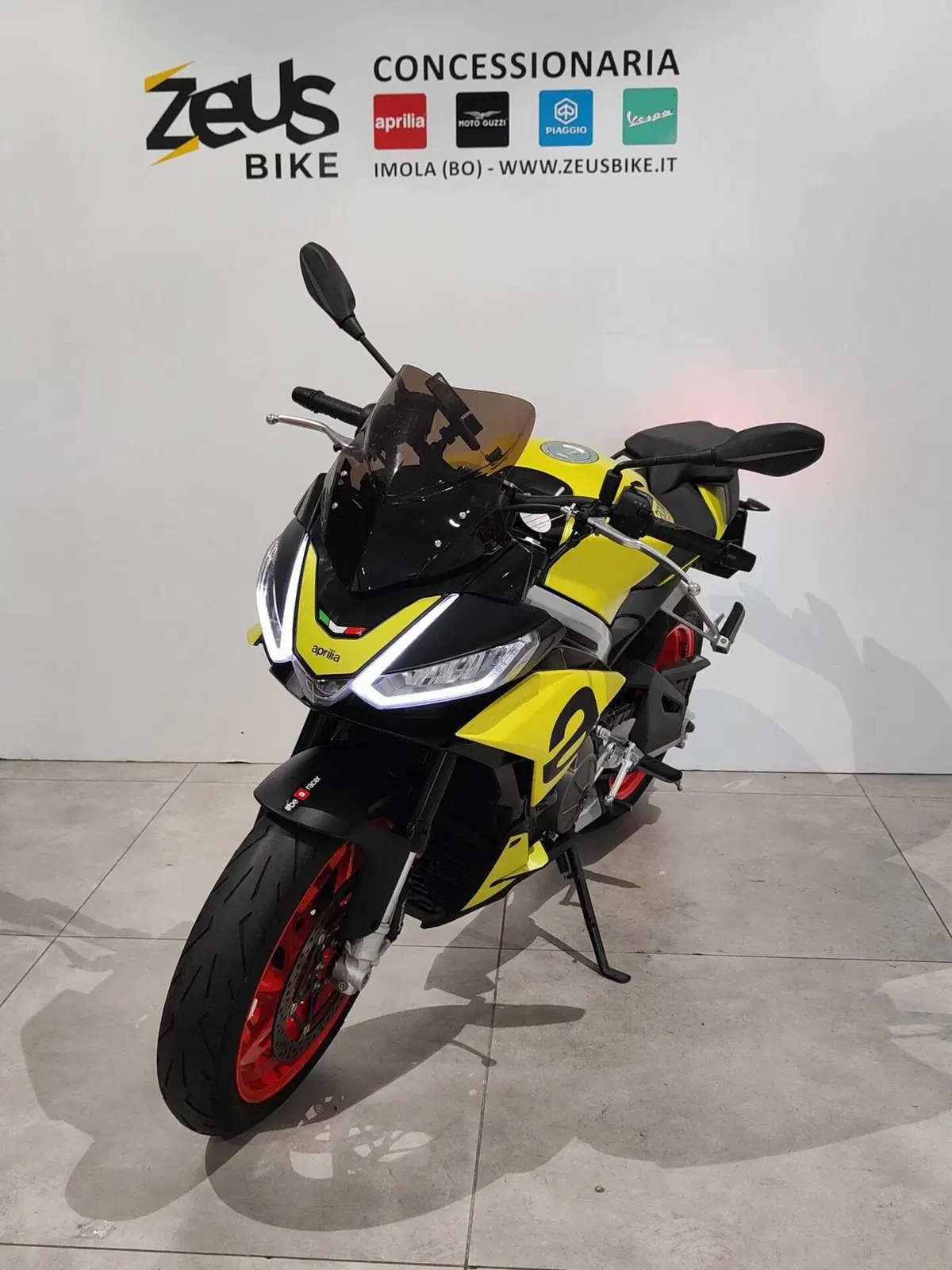 Aprilia Tuono 660 (2021 - 25) (6)