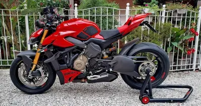 Ducati Streetfighter V4 S (2023 - 24) usata