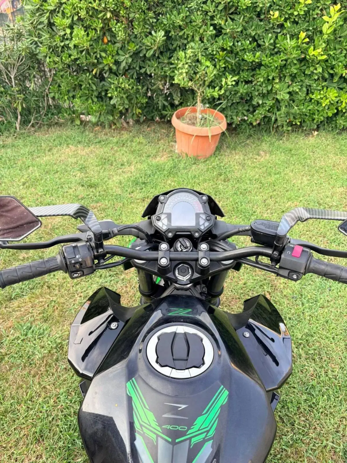 Kawasaki Z 400 (2023) (5)