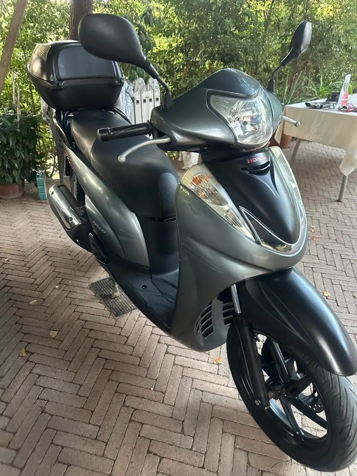 Honda SH 300 i (2006 - 10) (2)