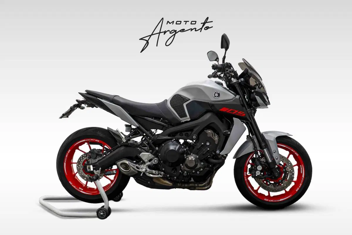 Yamaha MT-09 (2017 - 20)