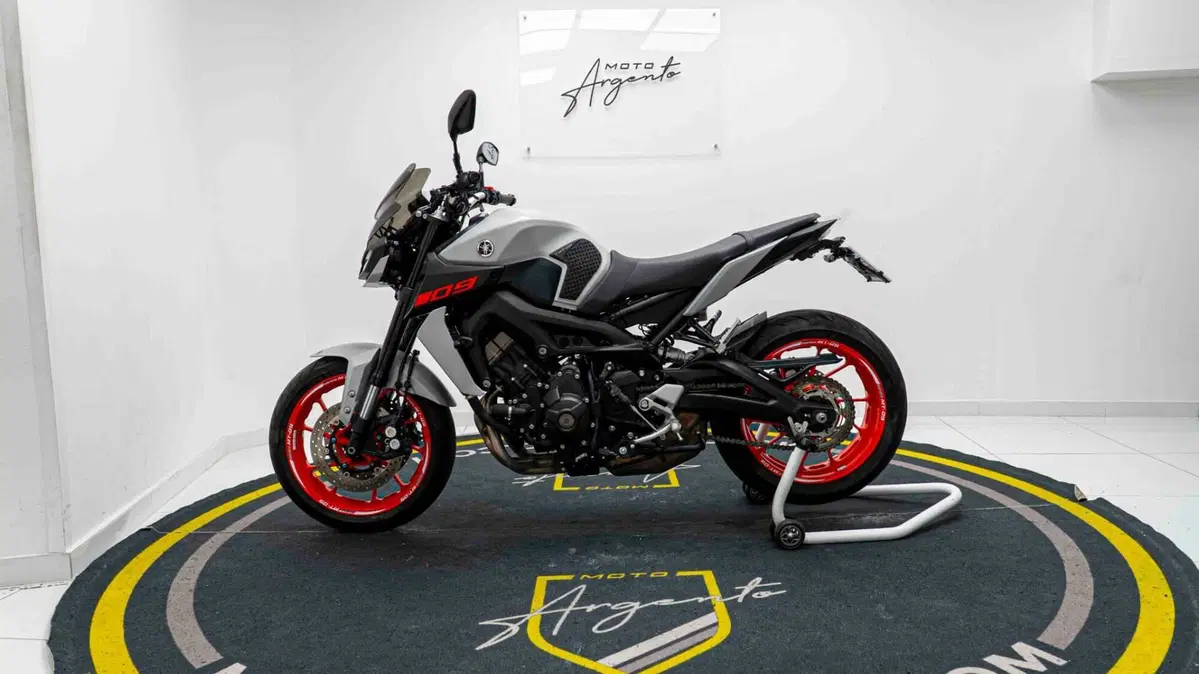 Yamaha MT-09 (2017 - 20) (14)