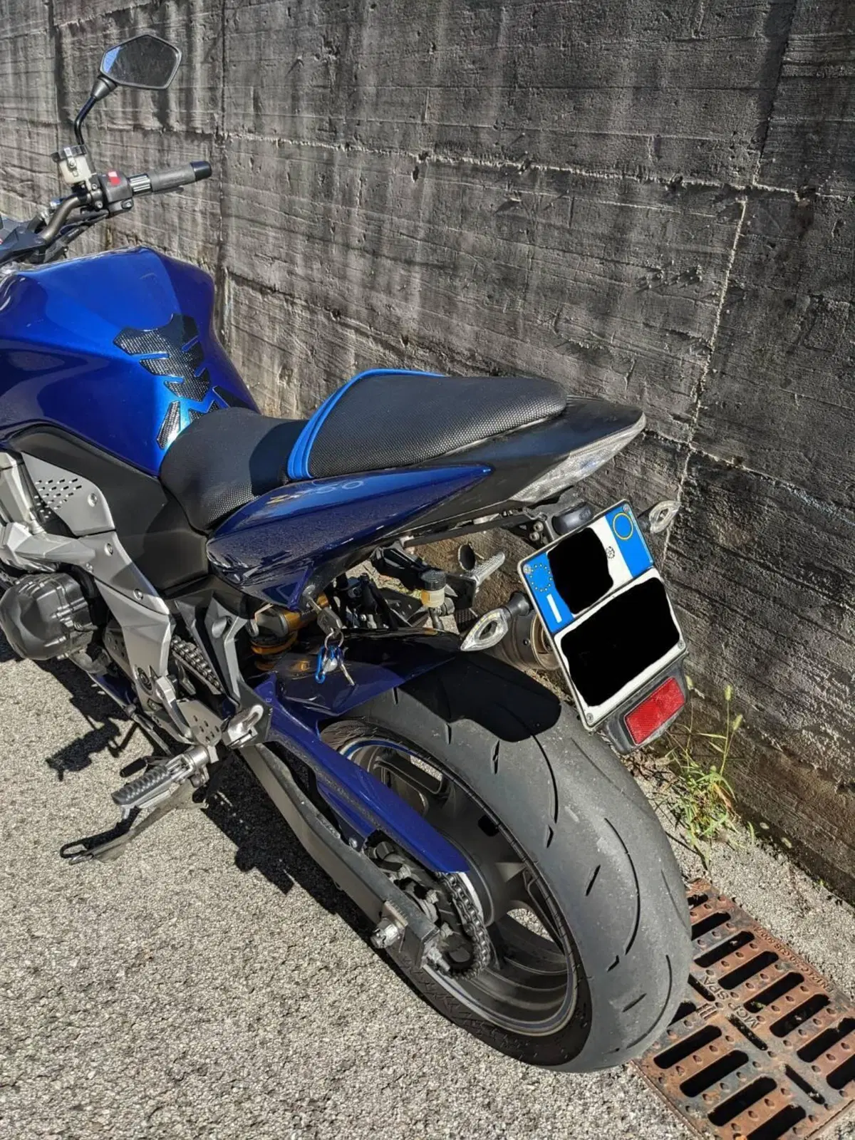 Kawasaki Z 750 (2007 - 14) (6)