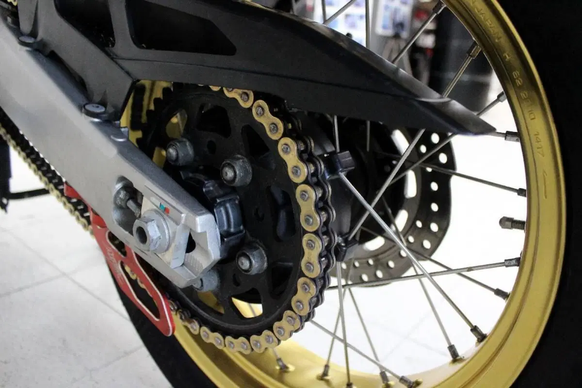 Honda Africa Twin CRF 1000L Adventure Sports DCT (2018 - 19) (6)