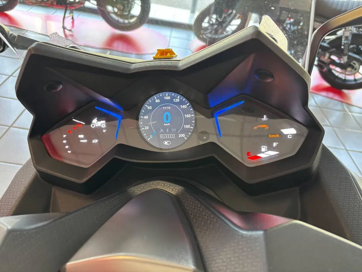 Kymco AK 550 (2020) (3)