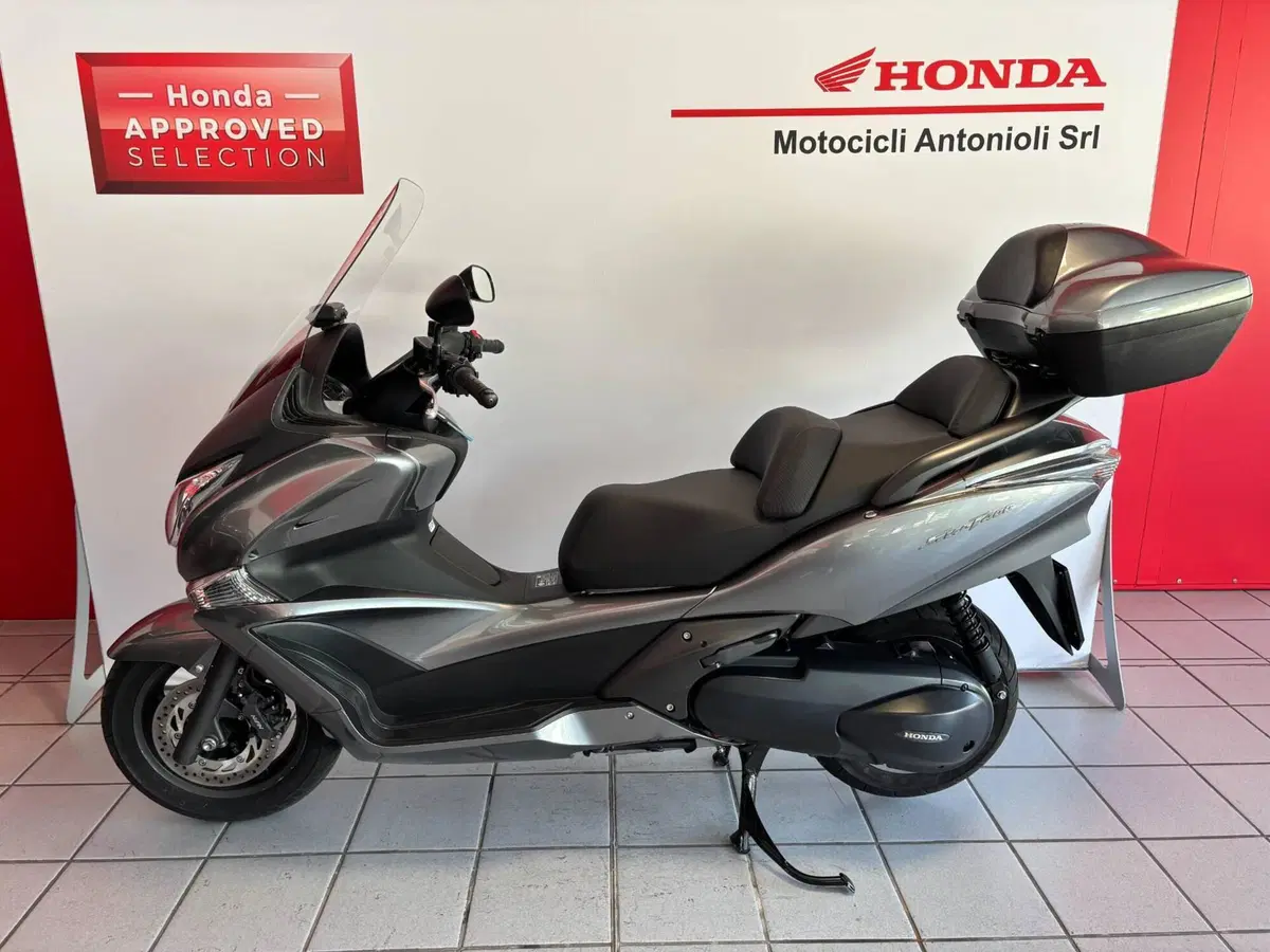 Honda SW-T 400 (2009 - 16) (2)