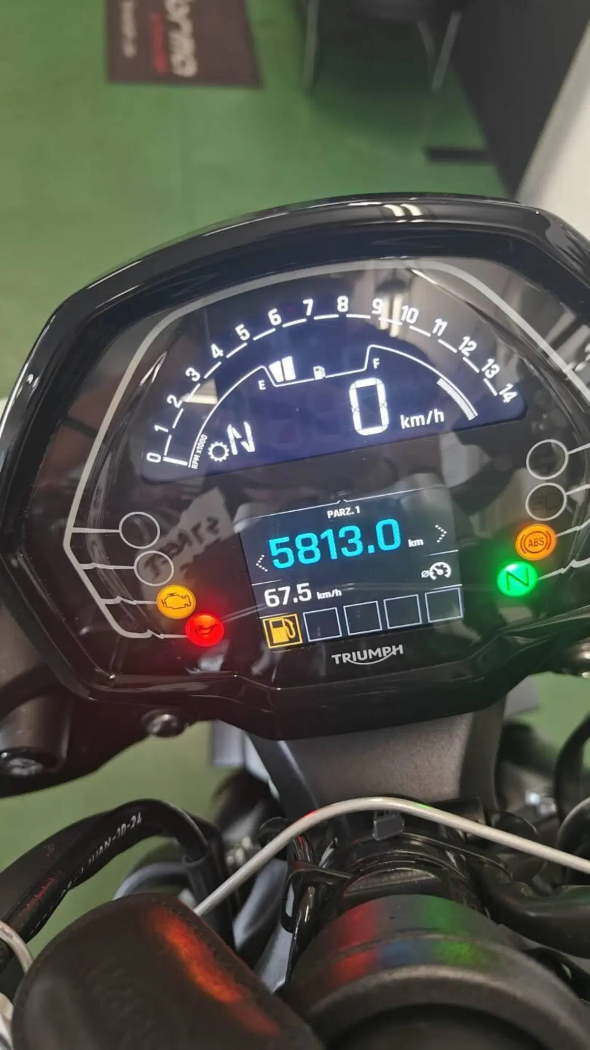 Triumph Street Triple 765 R (2023 - 26) (4)
