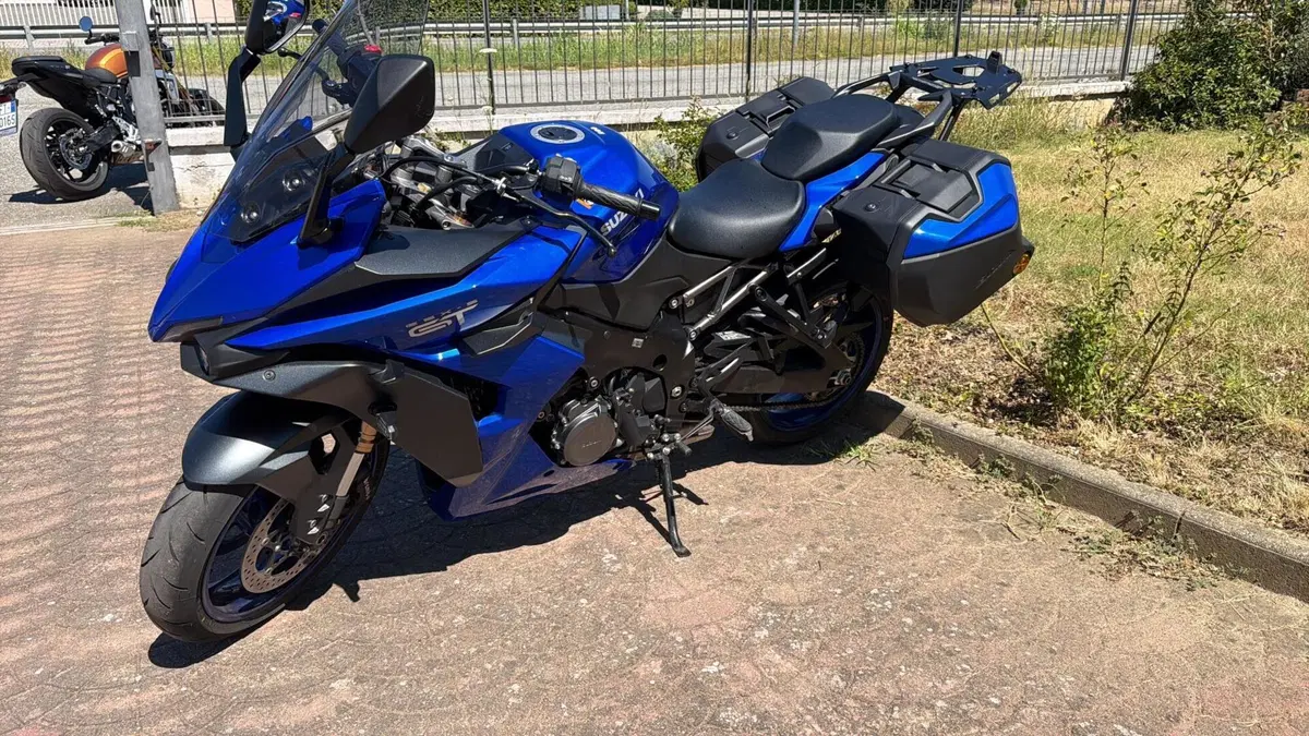 Suzuki GSX-S1000GT (2025 - 26)