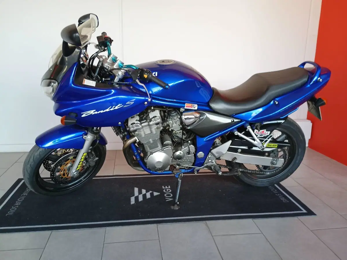 Suzuki GSF 600 Bandit S (2000 - 05) (2)