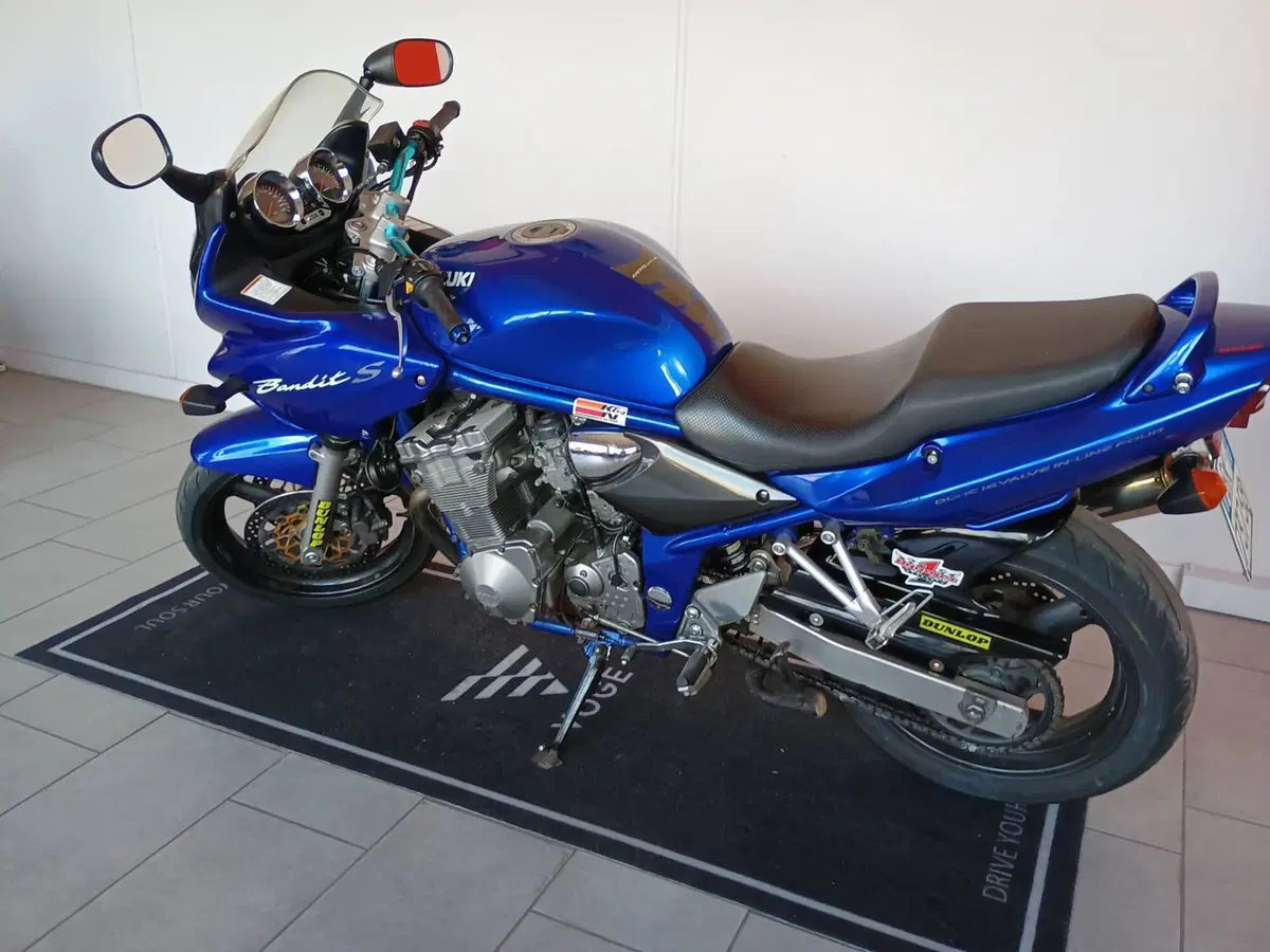 Suzuki GSF 600 Bandit S (2000 - 05) (6)