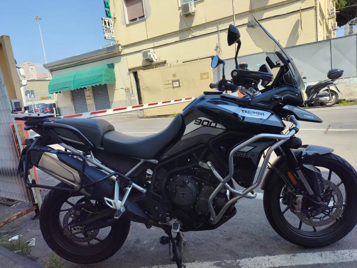 Triumph Tiger 900 GT (2020 - 23) (2)