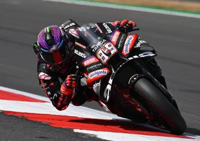 MotoGP 2026. GP del Regno Unito a Silverstone. Jorge Martín domina la Sprint, ma Marco Bezzecchi è sul podio. Marc Márquez gambero [CLASSIFICA]