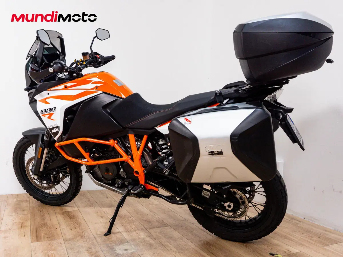 KTM 1290 Super Adventure R (2021) (6)