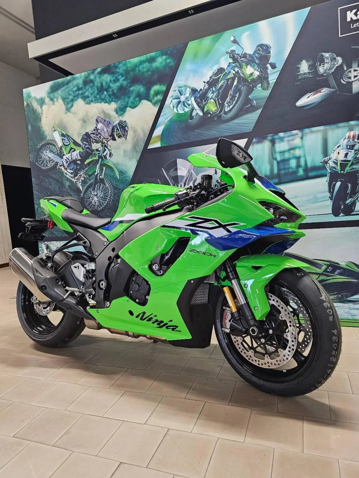 Kawasaki Ninja 1000 ZX-10R (2026) (2)