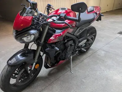 Triumph Street Triple 765 RS (2023 - 26) usata