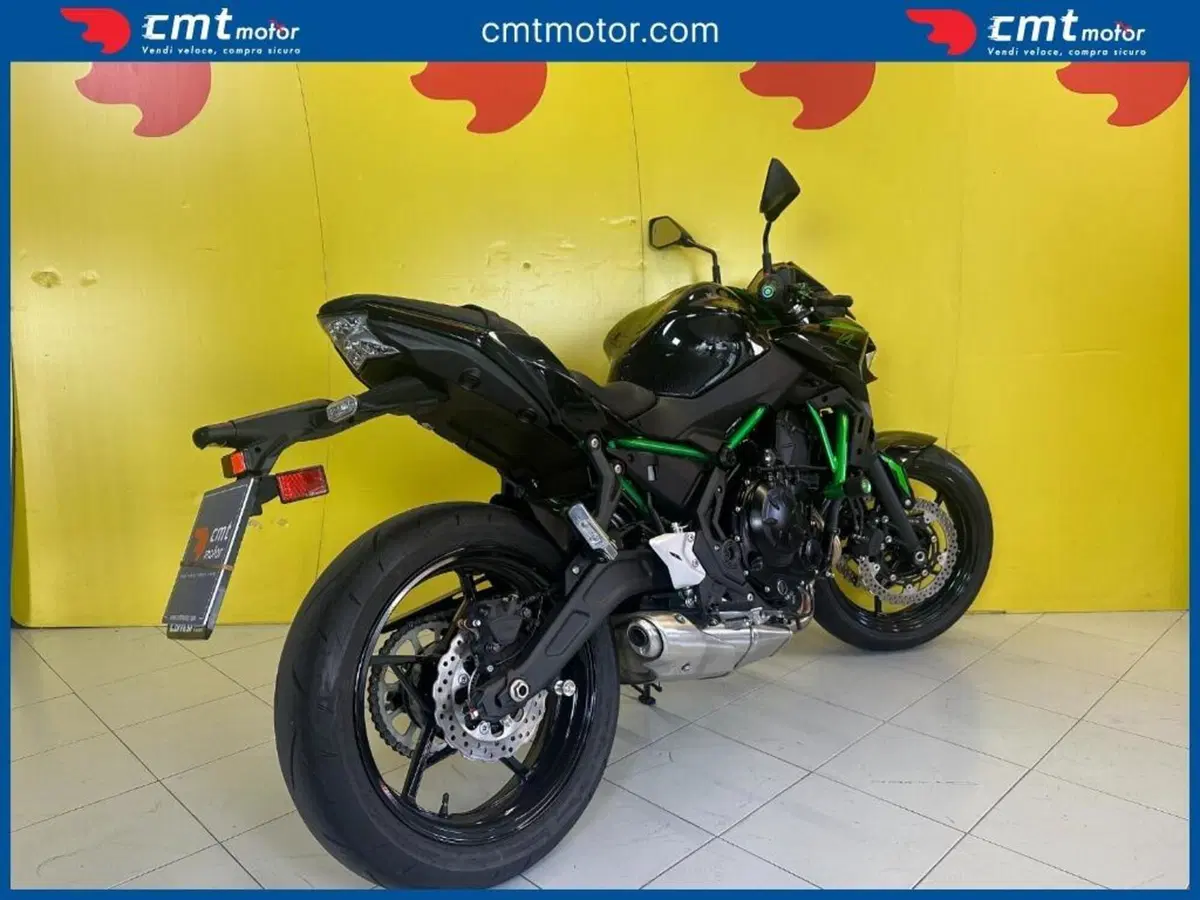 Kawasaki Z 650 RS (2022 - 24) (4)