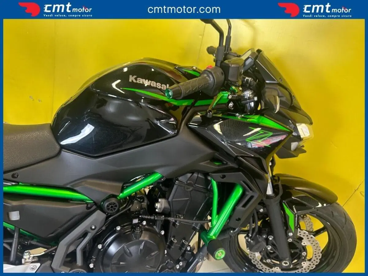 Kawasaki Z 650 RS (2022 - 24) (11)