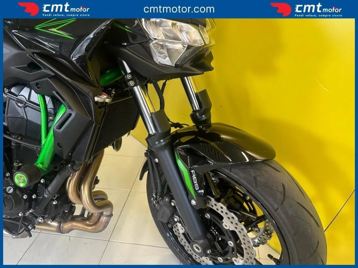 Kawasaki Z 650 RS (2022 - 24) (12)