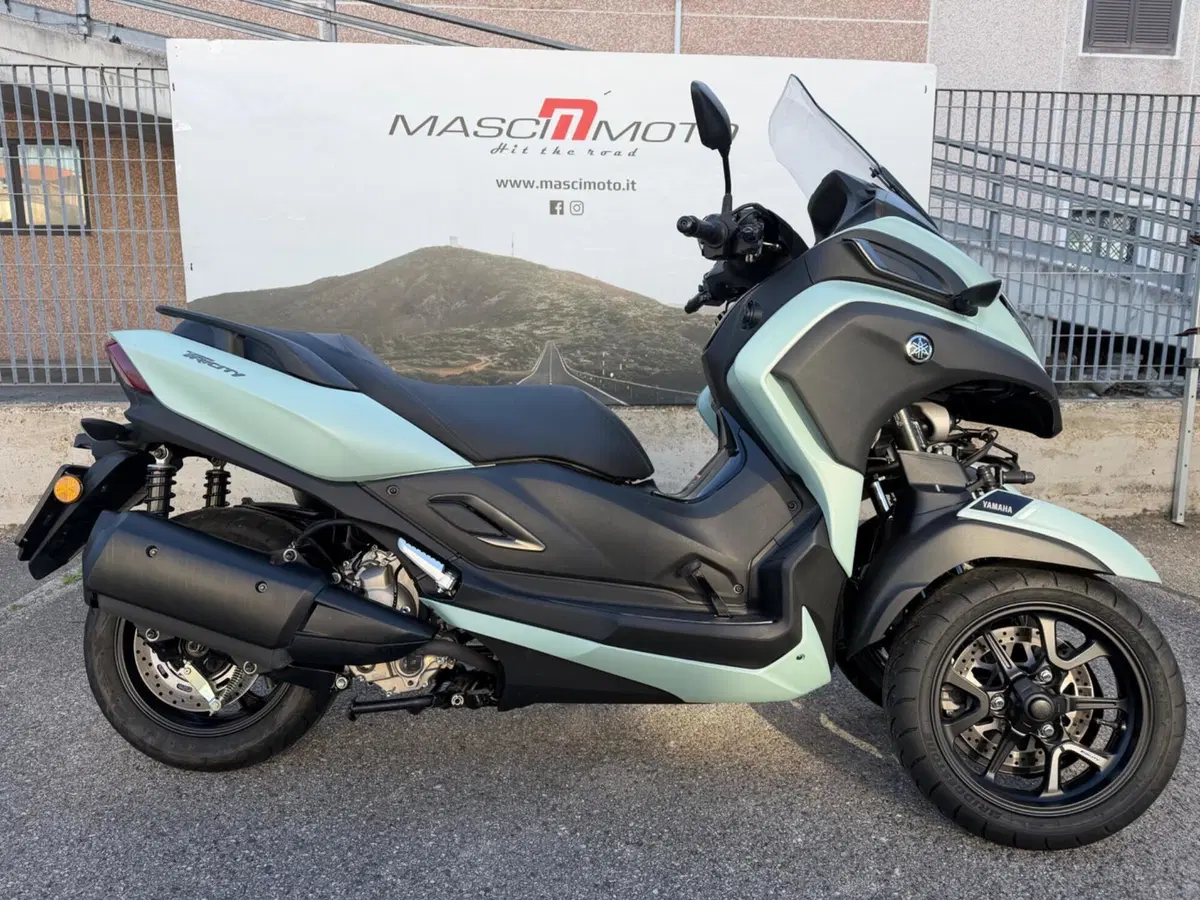 Yamaha Tricity 300 (2025 - 26)